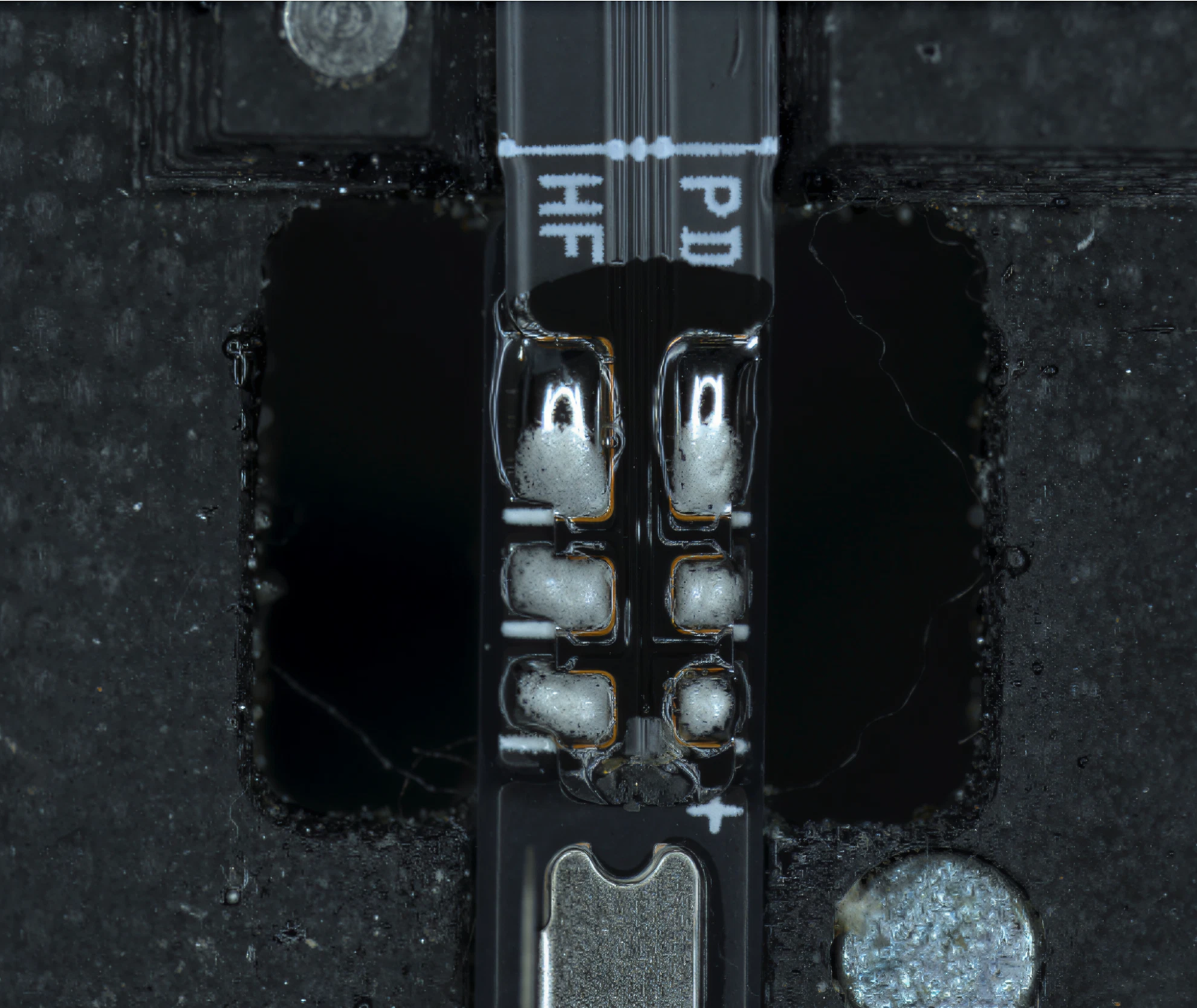Rigid-flex solder joints require side-view inspection to detect lifting and height issues.
